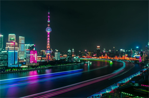上海夜晚夺目演艺表演：揭示这座城市的独特魅力！